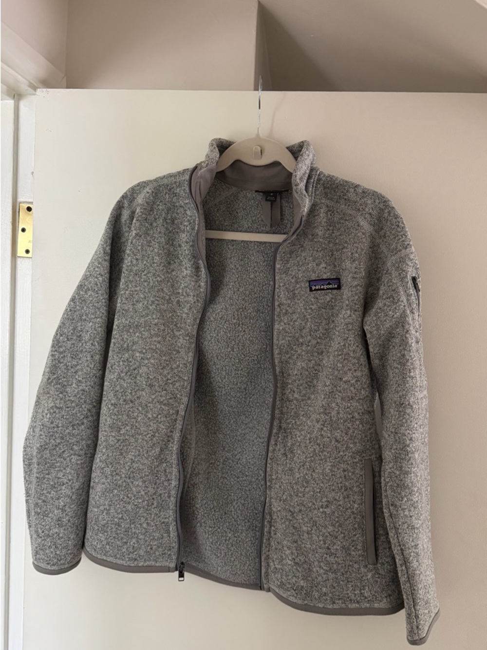 Patagonia Heather Gray Full-Zip Women’s Fleece Jacket